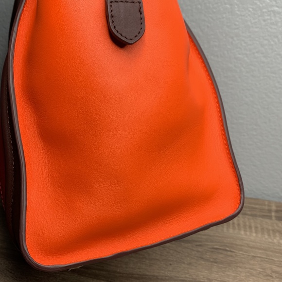 ❤️❤️SOLD❤️❤️Celine luggage tote - Picture 7 of 14